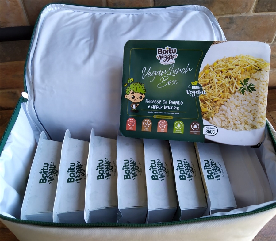 FRANGO XADREZ VEGAN LUNCH BOX 350G BOITU VEGGIE